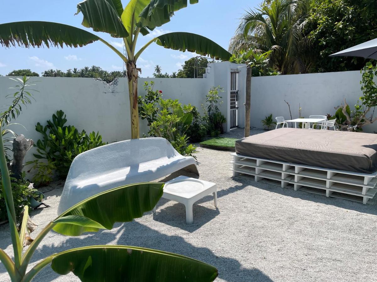 فندق Eq Surf Retreat مولي المظهر الخارجي الصورة