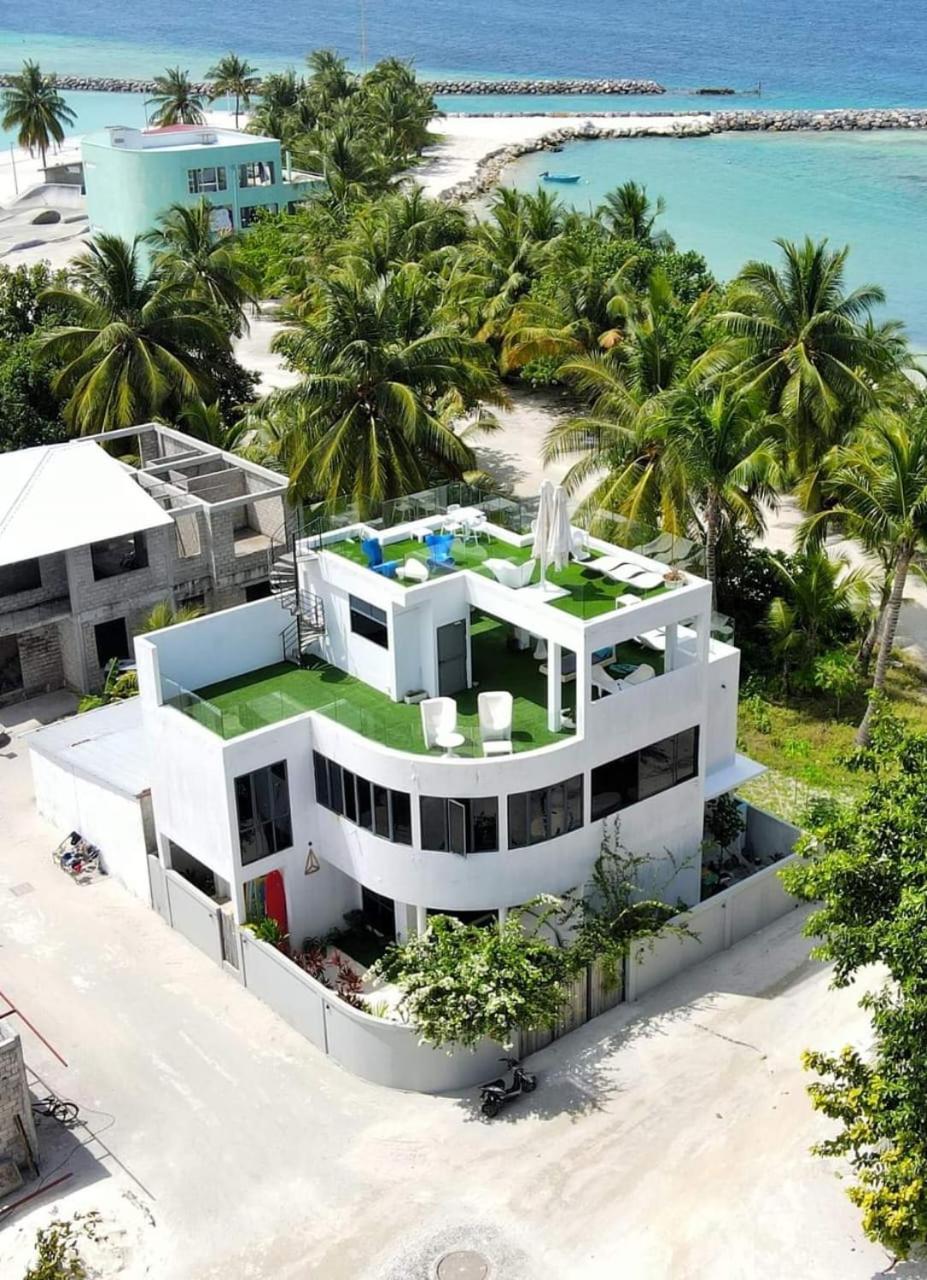 فندق Eq Surf Retreat مولي المظهر الخارجي الصورة