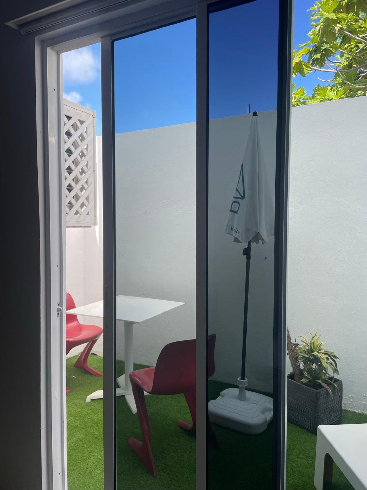 فندق Eq Surf Retreat مولي المظهر الخارجي الصورة